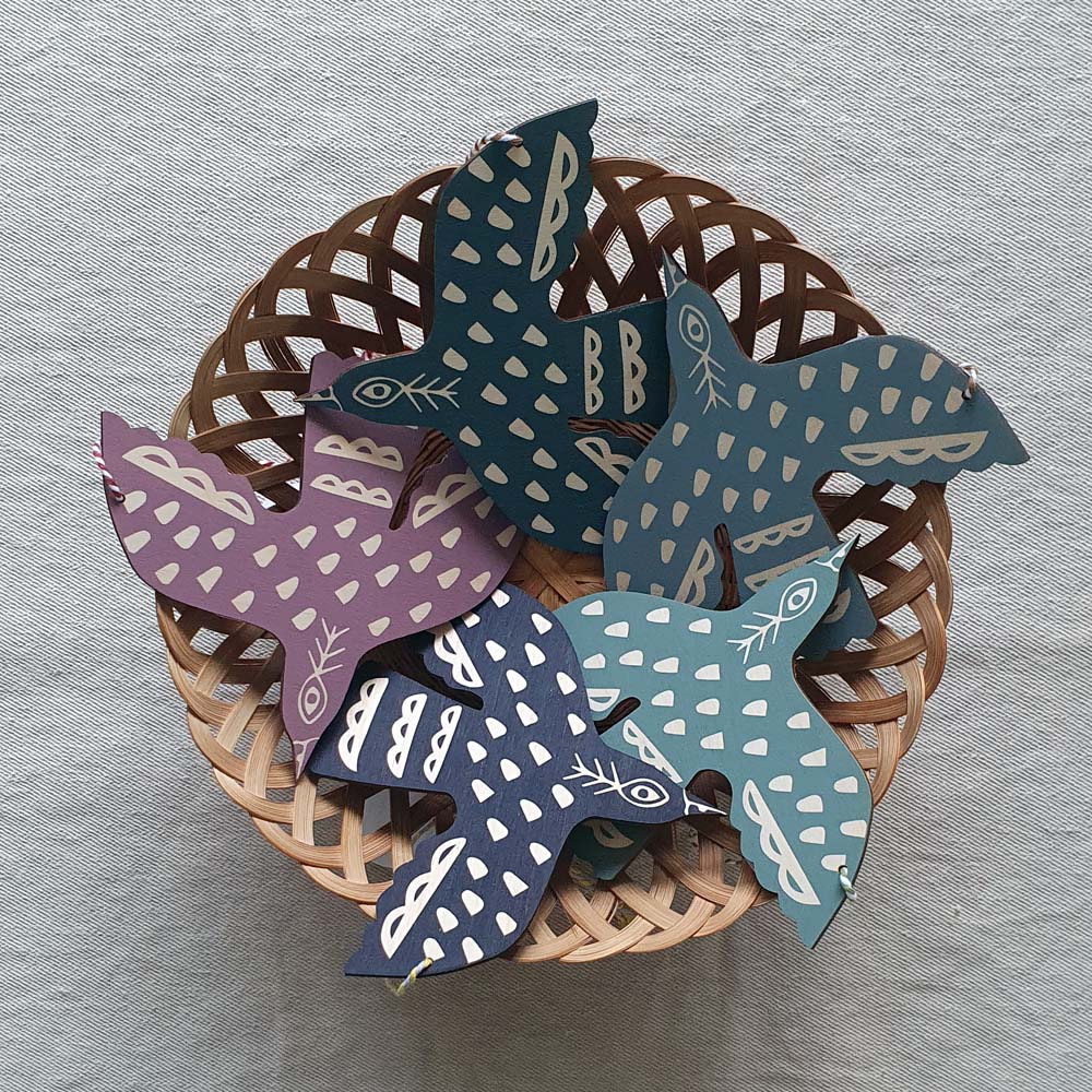 Mini blackbird decorations